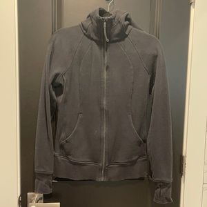 Lululemon - Black hoodie size 6